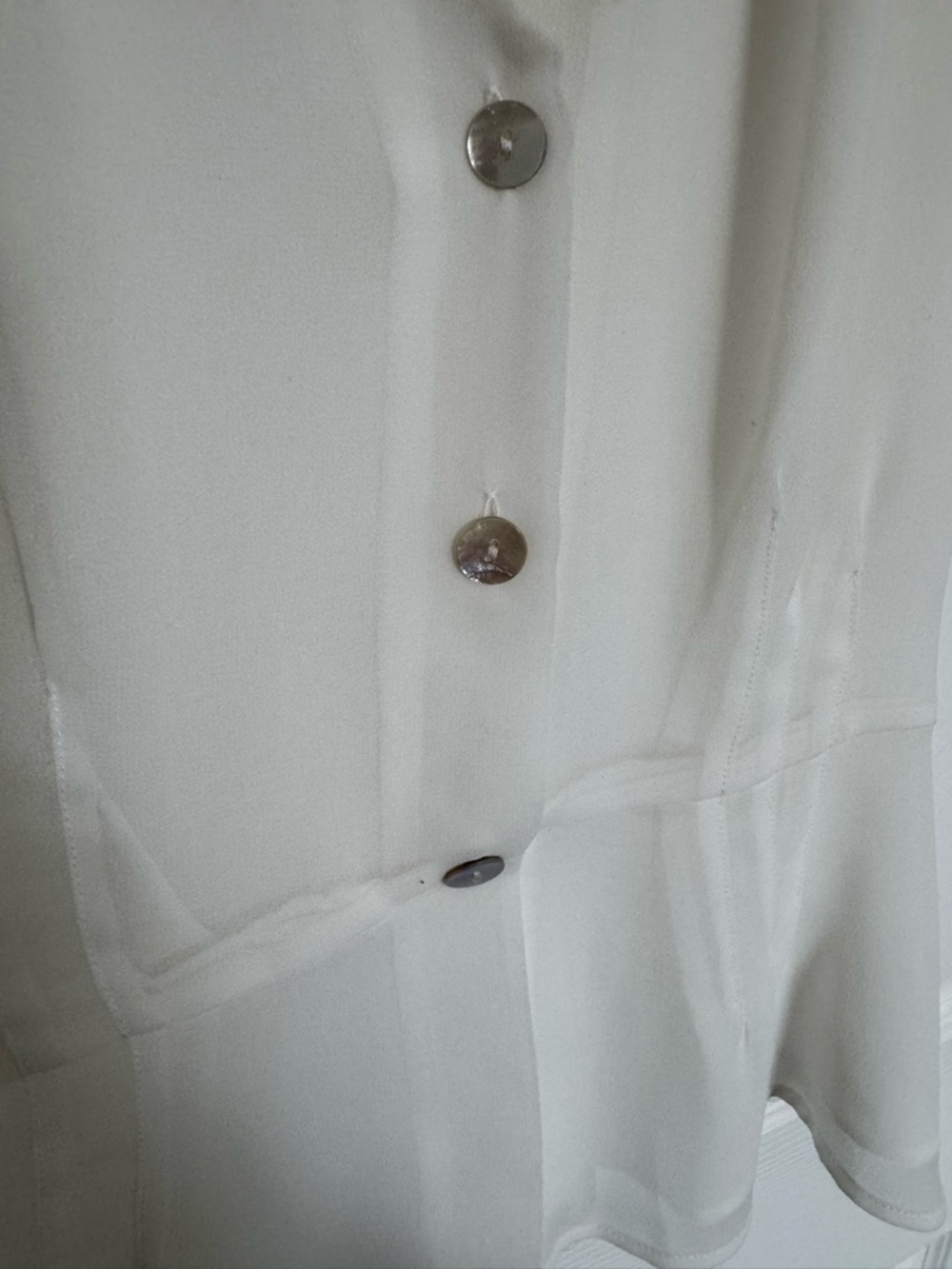 Wilfred White Sheer V-Neck Button Peplum Blouse - Picture 4 of 4